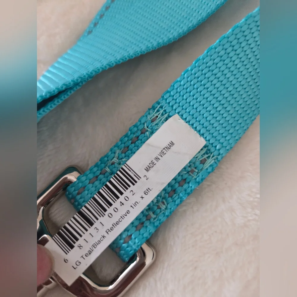 VIBRANT LIFE Reflective 6 feet Dog Leash Turquoise Teal with Metal Clip NWOT
